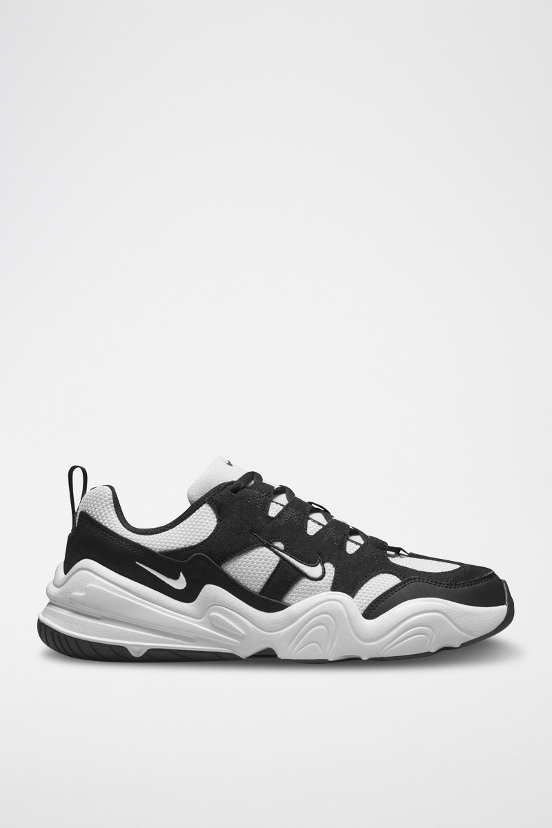 Baskets Nike Tech Hera en nubuck - Blanc - 02 - 33600931