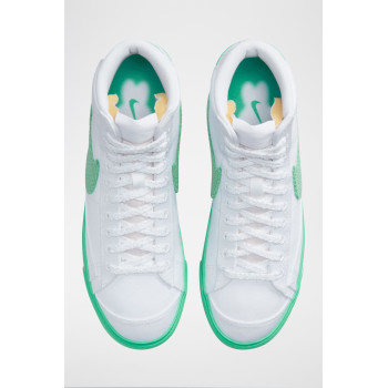 Nike Blazer Mid  77 - Blanc - 02 - 33587220