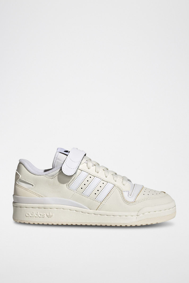 Baskets Forum Low - Blanc et crème - 02 - 33677535