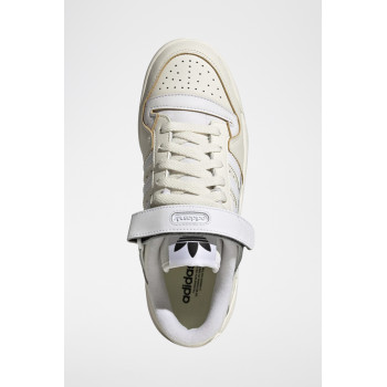 Baskets Forum Low - Blanc et crème - 02 - 33677535