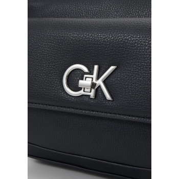 Calvin Klein Sac bandoulière RE-LOCK CAMERA BAG FLAP - 01 - 6CA51H1B2|Q11