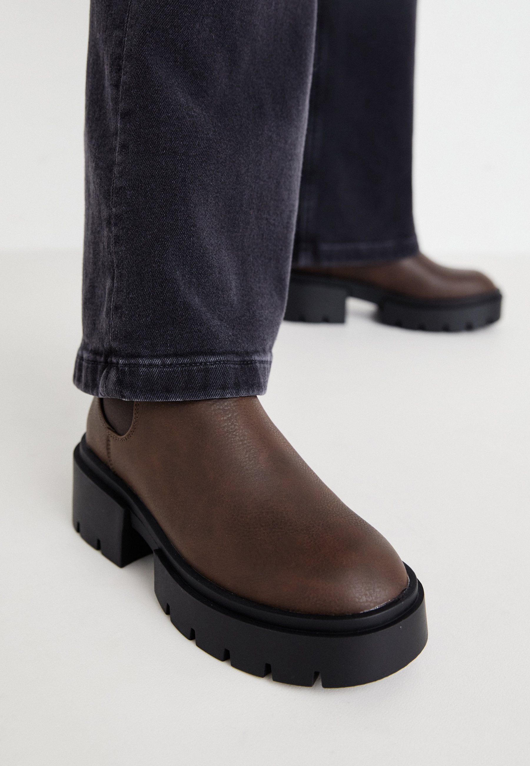 Even&Odd Bottines à plateau  - 01 - EV411N0KW|O11