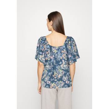 GAP Blouse  - 01 - GP021E0DT|T11