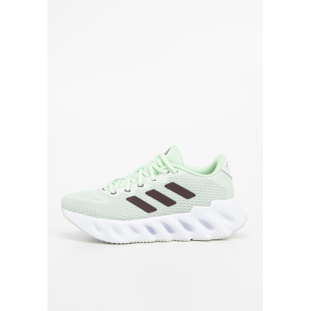 adidas Performance Chaussures de running sur route SWITCH RUN - 01 - ZZO2KY701|M00