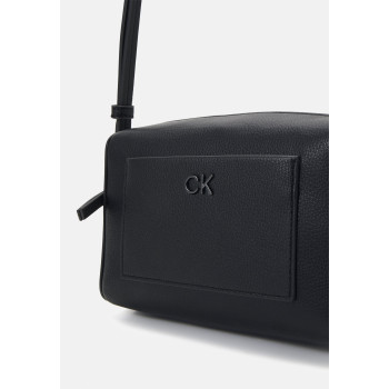 Calvin Klein Sac bandoulière DAILY CAMERA BAG PEBBLE - 01 - 6CA51H19K|Q11