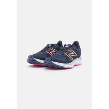 New Balance Chaussures de running sur route FRESH FOAM VAYGO V2 - 01 - NE241A0FG|Q11