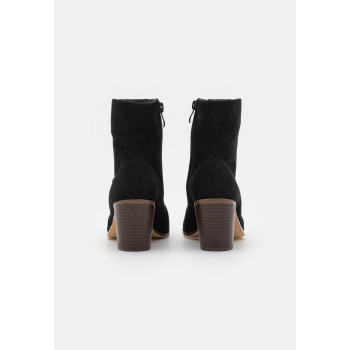 RAID Wide Fit Bottines WIDE FIT ELSBETH - 01 - RAI11N040|Q11