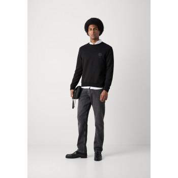 Antony Morato Sweatshirt SLIM FIT WITH RUBBER INJECTION PRINT - 01 - A1822S07O|Q11