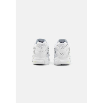 adidas Originals Baskets basses TEMPER RUN 2 - 01 - AD111A2KX|C11