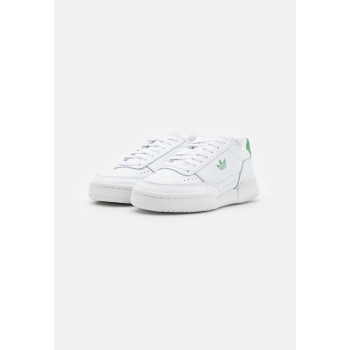 adidas Originals Baskets basses COURT SUPER - 01 - AD111A2G8|A11