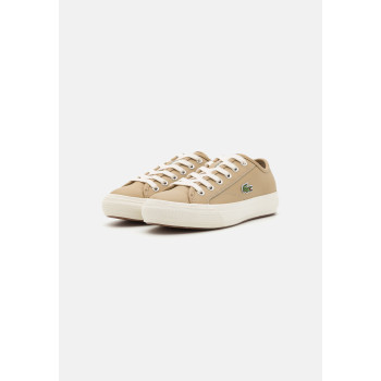 Lacoste Baskets basses BACKCOURT  - 01 - LA211A0U4|O11