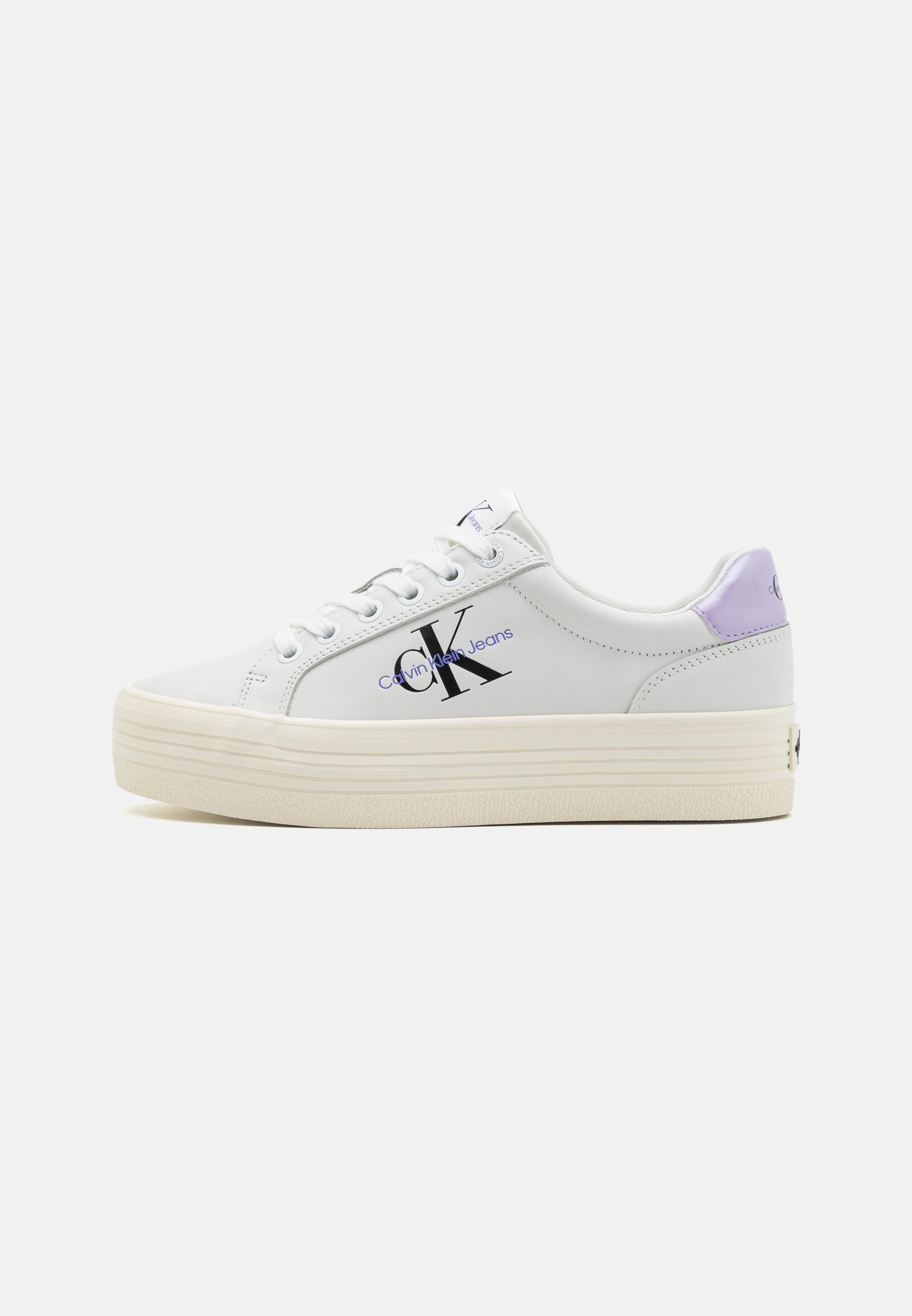 Calvin Klein Jeans Baskets basses FLATFORM LACEUP - 01 - C1811A0I1|A13