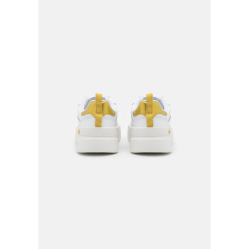 Lacoste Baskets basses  - 01 - LA211A0NZ|A11