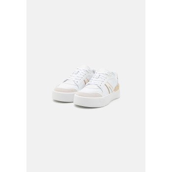 Lacoste Baskets basses L002 EVO 224 - 01 - LA211A0UZ|A11