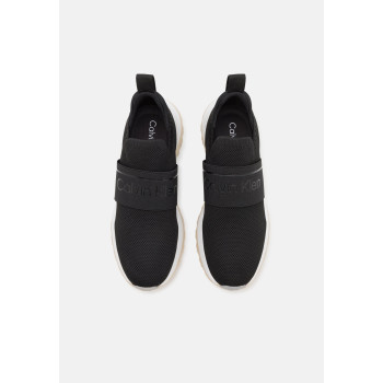 Calvin Klein Baskets basses RUNNER SLIP ON - 01 - 6CA11A0EN|Q11