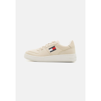 Tommy Jeans Baskets basses RETRO BASKET - 01 - TOB11A0HC|A11