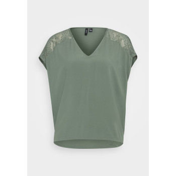 Vero Moda Blouse VMRUSK V NECK - 01 - VE121E3MU|M11