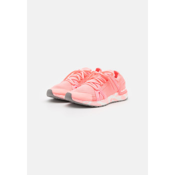 adidas by Stella McCartney Chaussures de running sur route ADIDAS BY STELLA MCCARTNEY ULTRABOOST 20 - 01 - AD741A05X|J11