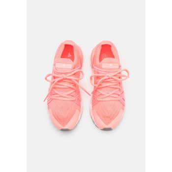 adidas by Stella McCartney Chaussures de running sur route ADIDAS BY STELLA MCCARTNEY ULTRABOOST 20 - 01 - AD741A05X|J11