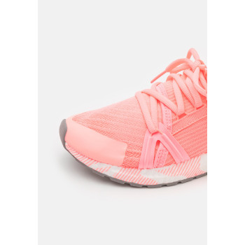 adidas by Stella McCartney Chaussures de running sur route ADIDAS BY STELLA MCCARTNEY ULTRABOOST 20 - 01 - AD741A05X|J11