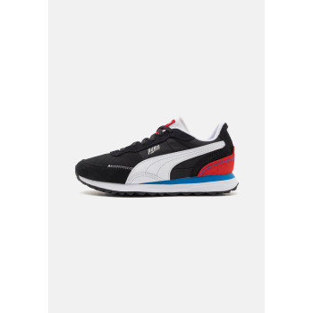 Puma Baskets basses ROAD RIDER UNISEX - 01 - PU115O0R7|Q11