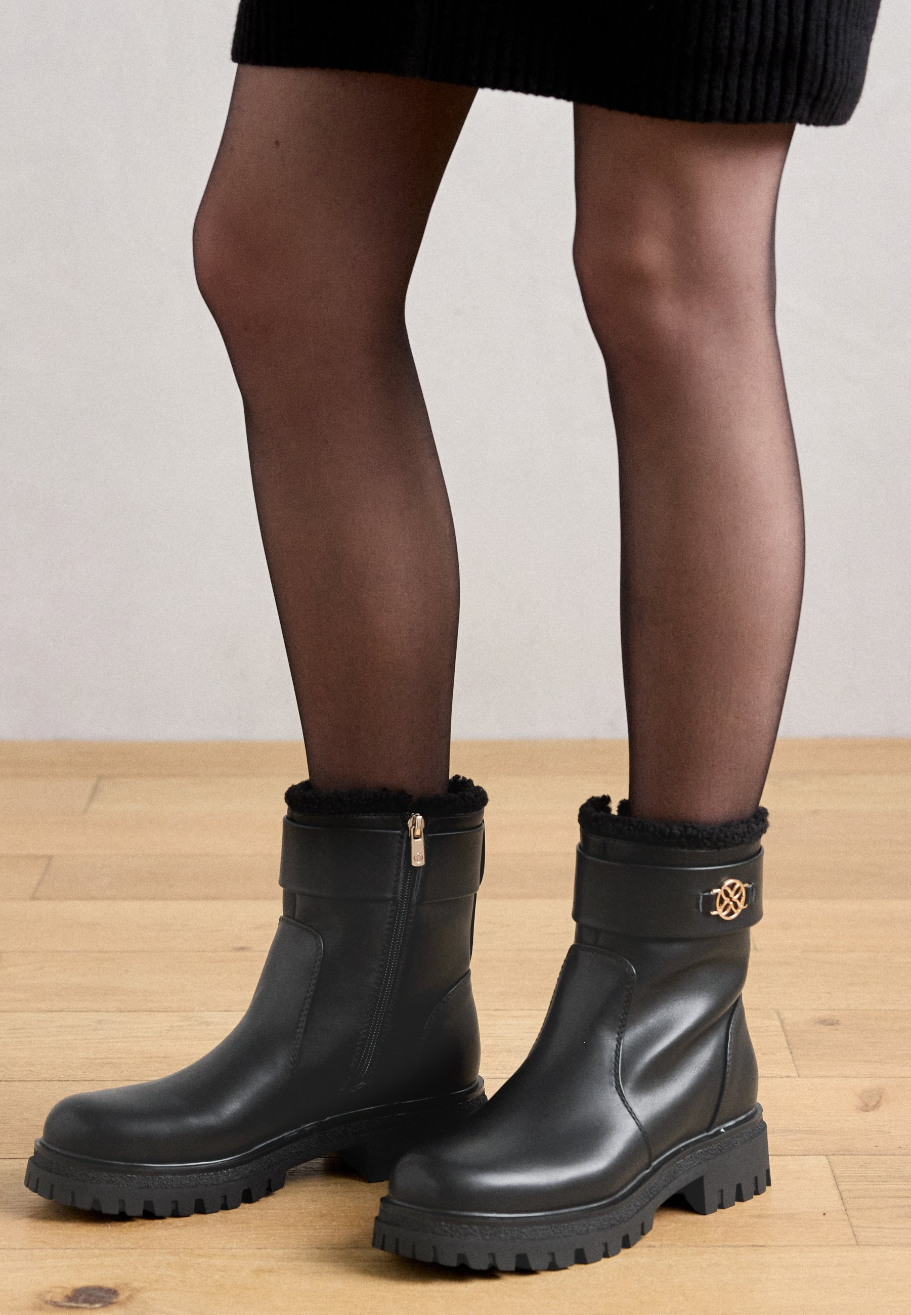 Anna Field Bottines à plateau  - 01 - AN611X086|Q11