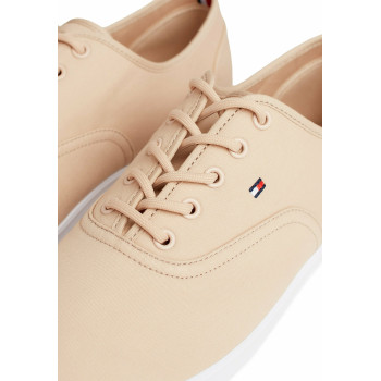 Tommy Hilfiger Baskets basses ESSENTIAL FLAG EMBROIDERY - 01 - TO111A157|B11