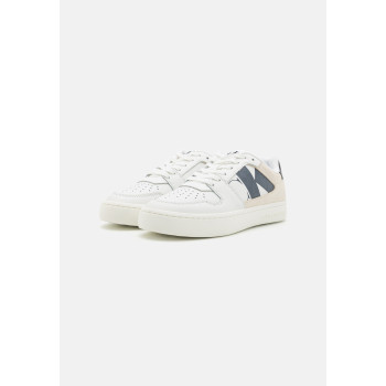 Calvin Klein Jeans Baskets basses CLASSIC CUPSOLE - 01 - C1811A0HZ|A11