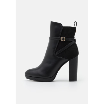 Buffalo Bottines à plateau MARIELA - 01 - BU311N07Z|Q11