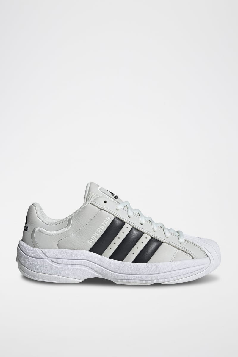 Sneakers en nubuck Superstar - Blanc et noir - 02 - 34307205