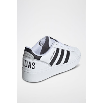 Sneakers en cuir Superstar - Blanc et noir - 02 - 34307221