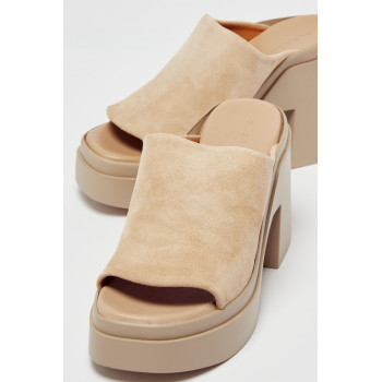 Mules à talons en croûte de cuir de chèvre Ninec - Beige - 02 - 32447513