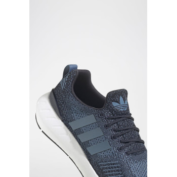 Sneakers Swift Run 22 - Noir et bleu clair - 02 - 34329535