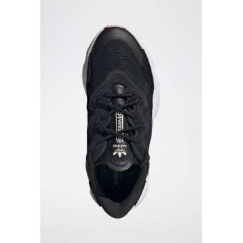 Sneakers en cuir Ozweego - Noir - 02 - 34329091