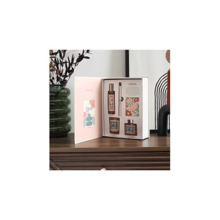 Cosmetic Club Coffret Flower – Bougie parfumée, diffuseur & spray   undefined undefined