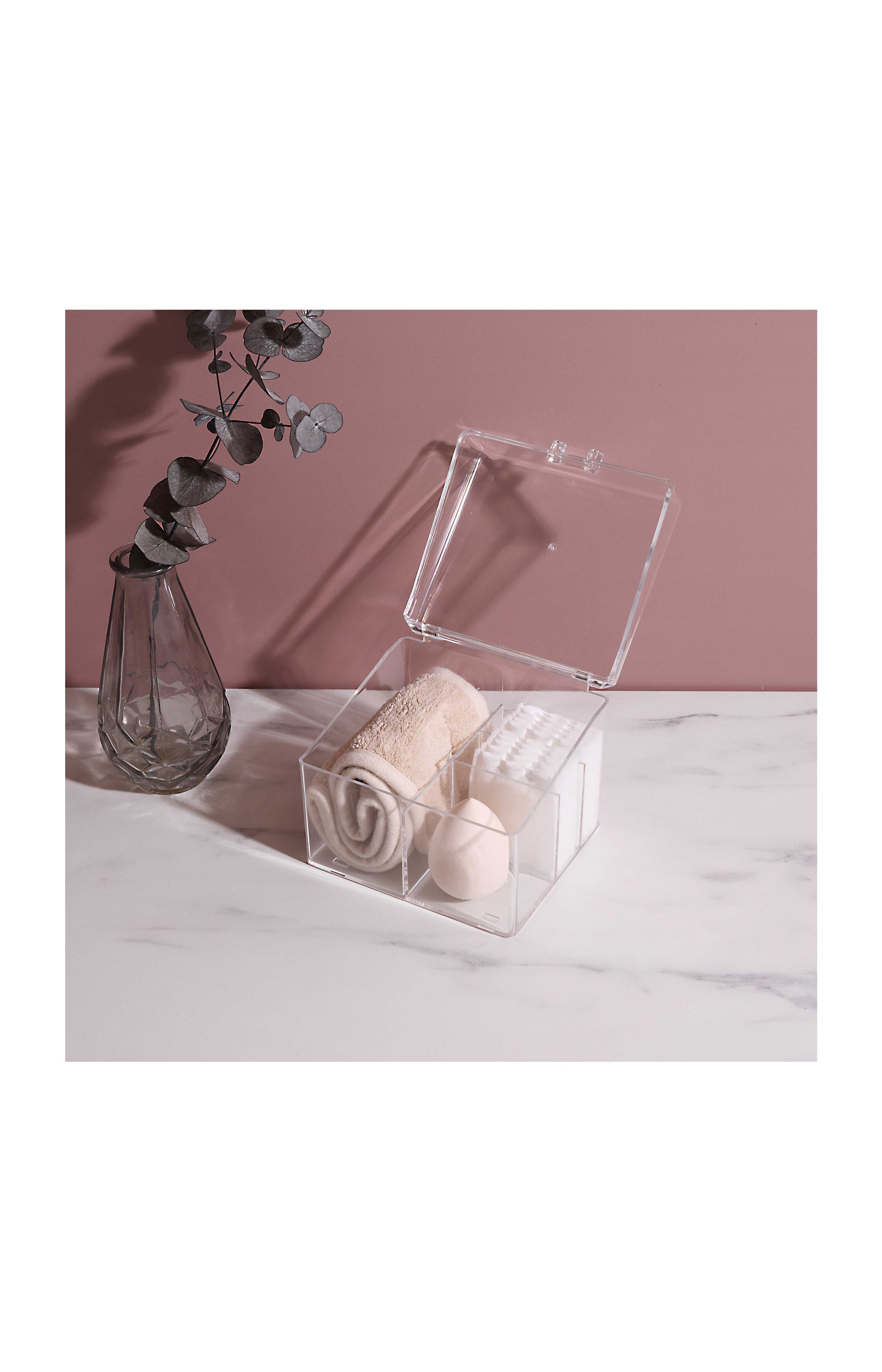 Cosmetic Club Coffret essentiels maquillage   undefined undefined