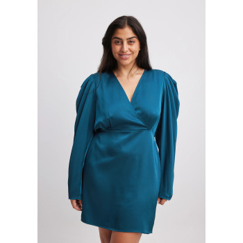NA-KD MIT GERAFFTEN SCHULTERN Robe de jour bleu 36 undefined