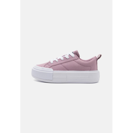 Converse CHUCK TAYLOR ALL STAR CRUISE UNISEX Baskets basses lilas 35.5 undefined
