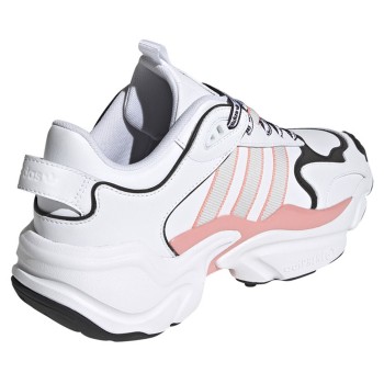 Adidas - Baskets Magmur Runner W blanc/gris/rose - 04 -3374129