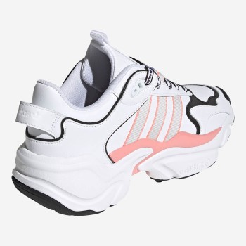 Adidas - Baskets Magmur Runner W blanc/gris/rose - 04 -3374129