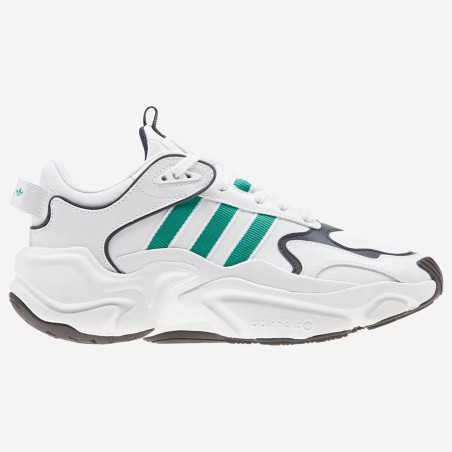 Adidas - Baskets Magmur Runner blanc/vert - 04 -3651575