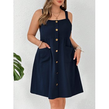 SHEIN LUNE Robe Salopette pour femmes de grande taille avec poche à boutons en bois décorés - 32344809