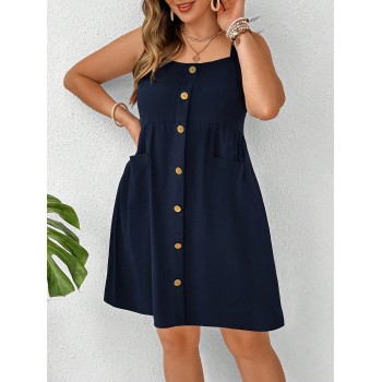 SHEIN LUNE Robe Salopette pour femmes de grande taille avec poche à boutons en bois décorés - 32344809