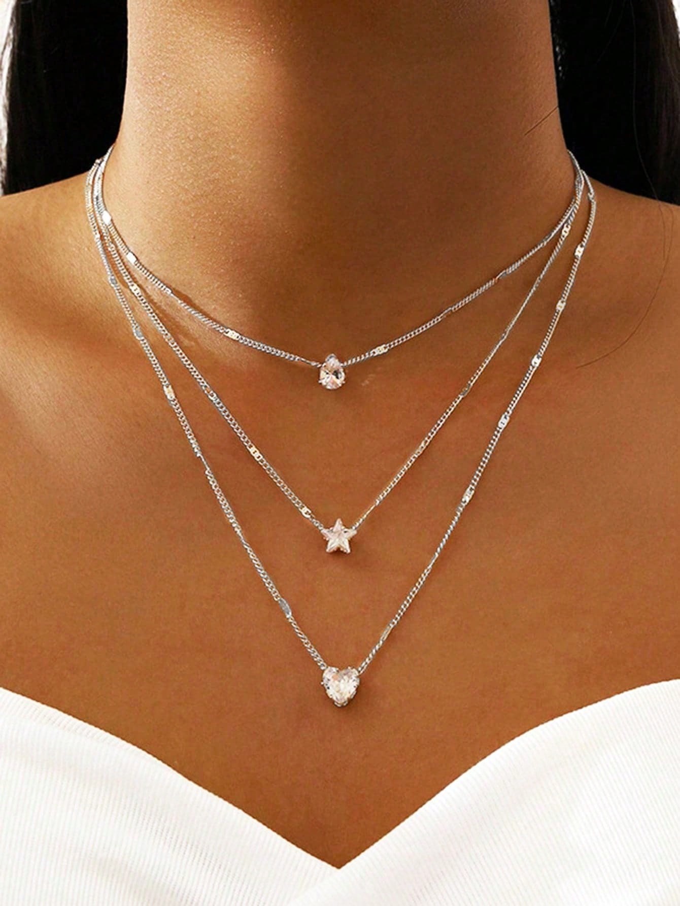 1 pièce Collier pendentif en forme de cœur à la mode avec étoiles et strass pour femmes, adapté pour les vacances, les soirées, les rendez-vous et le port quotidien - 36089841