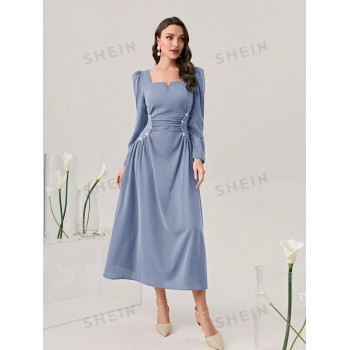 SHEIN Modely Robe De Taille Froncée Pour Femmes Avec Col À Encoche - 28783433