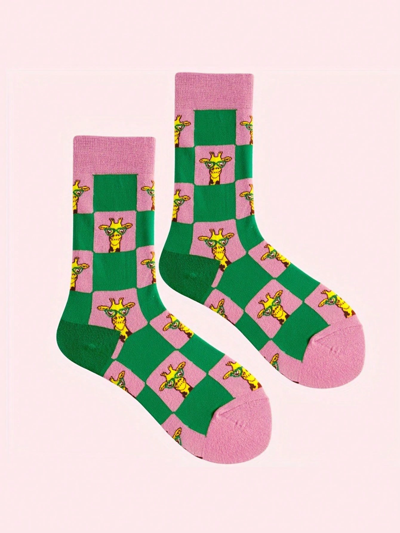 1 paire de chaussettes unisexes à la mode imprimé girafe dessin animé, chaussettes mi-mollet animales à carreaux créatives et concises, confortables et polyvalentes pour un usage quotidien et les voyages - 36973947