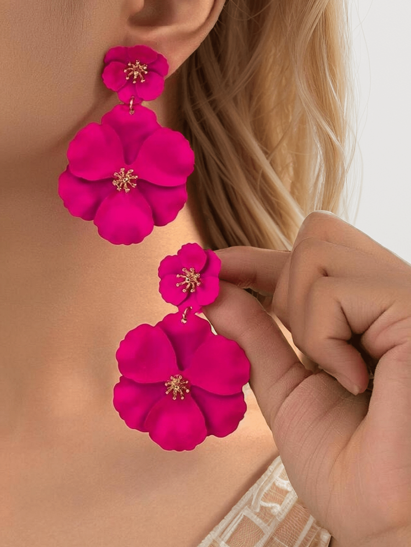 Boucles d\"oreilles pendantes à fleurs, ensemble de 2 - 32797597