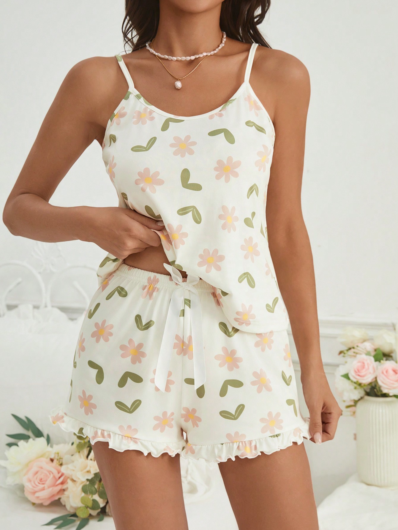 Ensemble Pyjama Femme En Camisole Et Shorts Imprimé Floral - 28444327