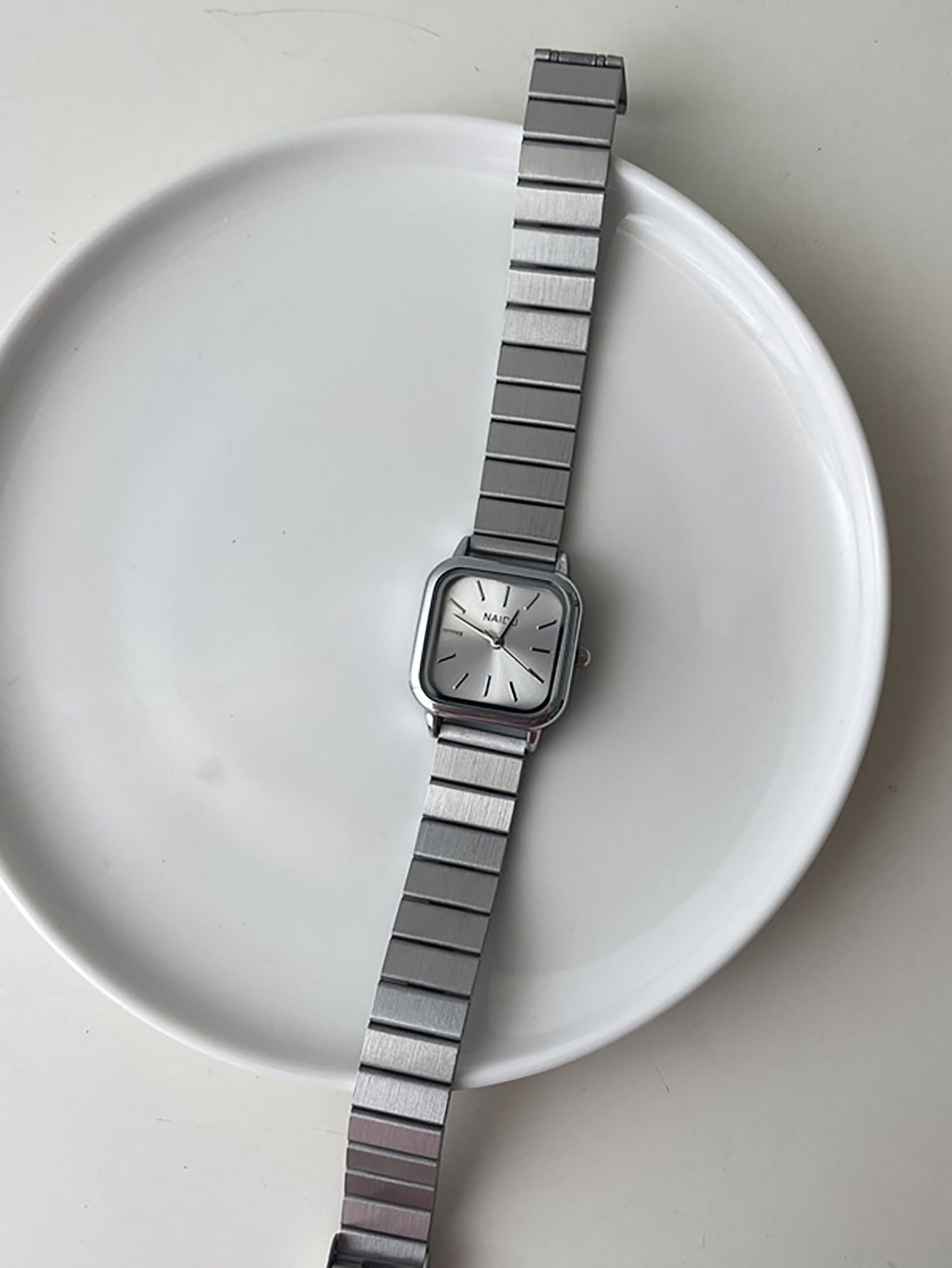 Montre À Quartz Simple & À La Mode Avec Universel Bande , Adapté Pour Étudiants - 22531043