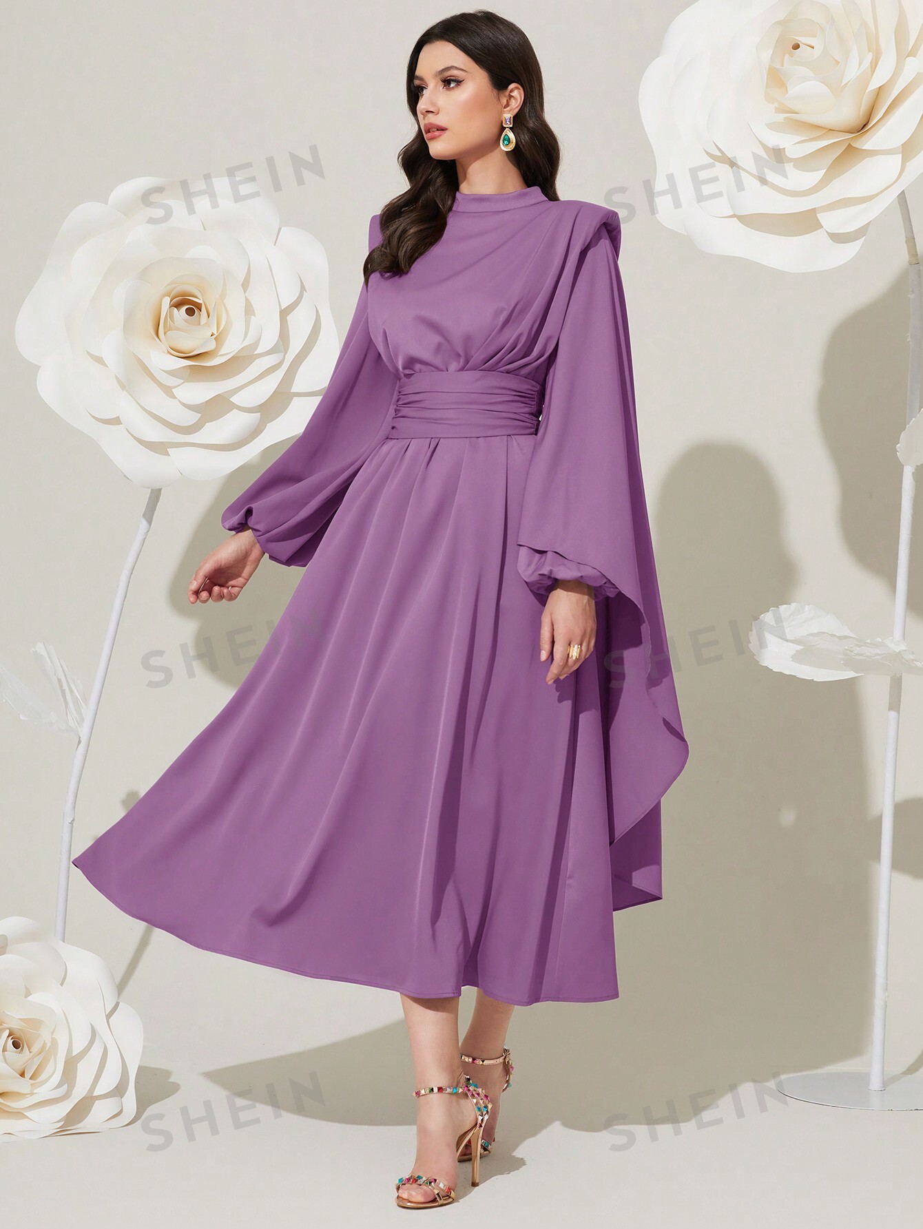 SHEIN Modely Robe À Manches Lanternes A-ligne Taille Plissée Couleur Unie Pour Les Femmes - 31320578